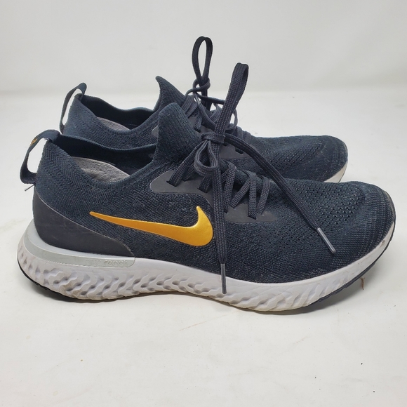nike epic react black gold